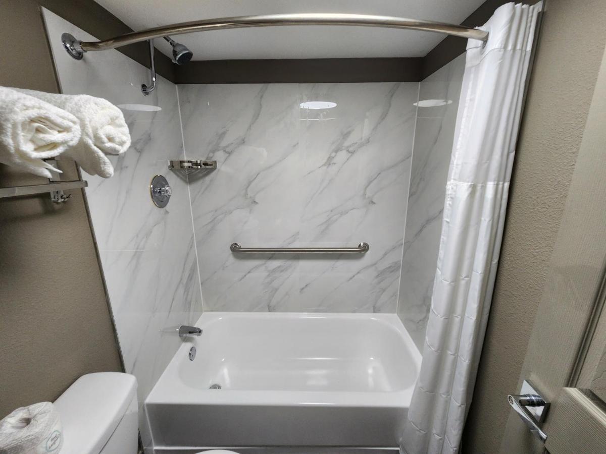 Smart Stay Lafayette Bagian luar foto